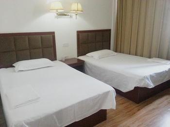 Wuhan Tianlun Holiday Hotel エクステリア 写真